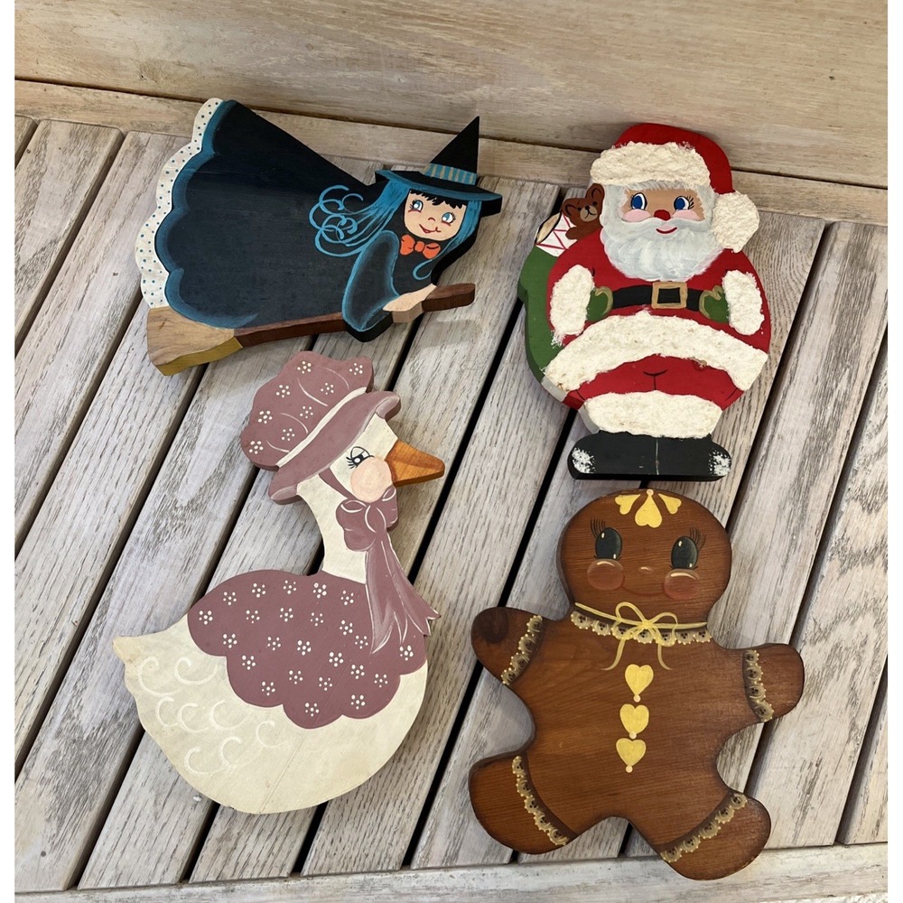 Vintage 80's Interchangeable Wooden Holiday Cookie Candy Jar Lids Only Lot Of 4